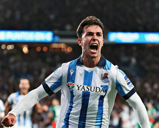 Gelandang Real Sociedad, Martin Zubimendi. (Foto/Instagram)