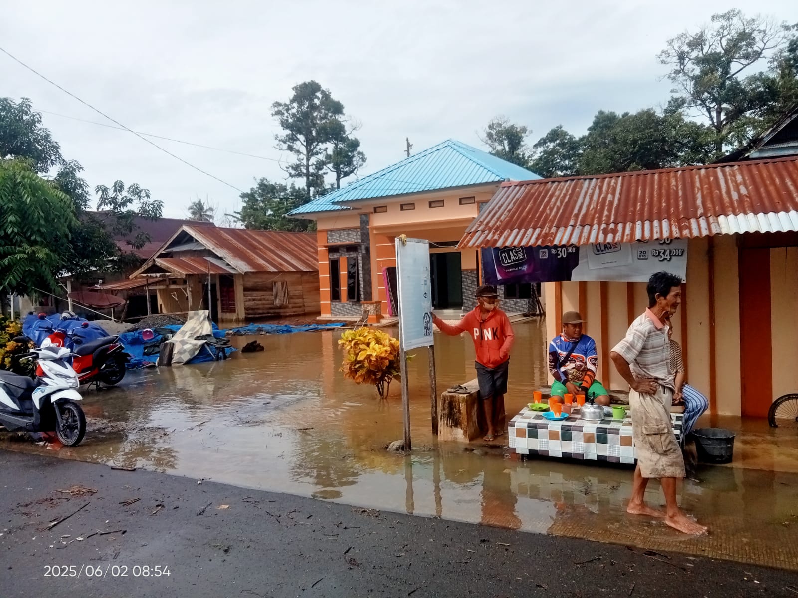 Banjir di Kabupaten Luwu Sulawesi Selatan. (BeritaNasional/BNPB)