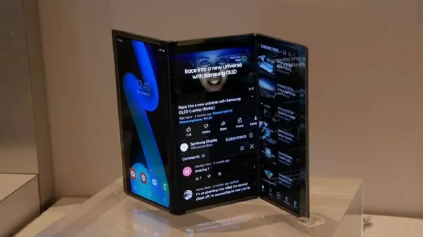 Ponsel lipat tiga Samsung diprediksi meluncur tahun ini. (Foto/doc. X: PandaFlashPro )