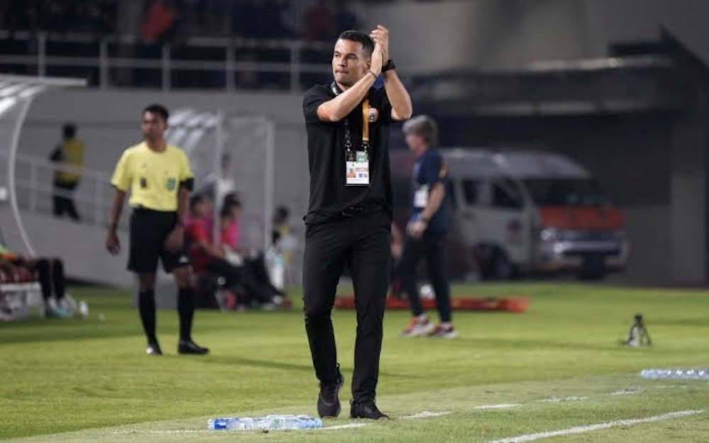 Carlos Pena resmi jadi pelatih Persita. (Foto/LIB)