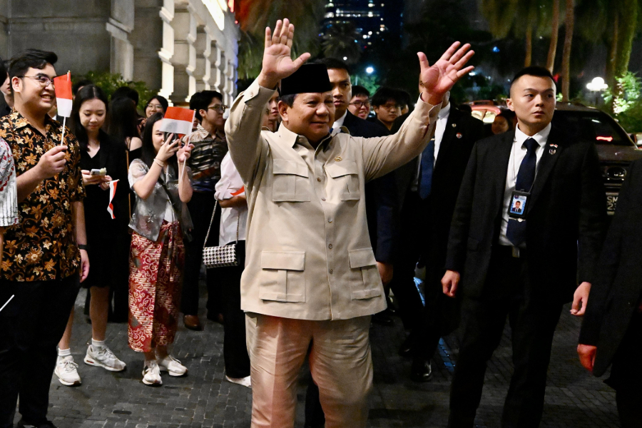 Momen Presiden Prabowo Subianto tiba di Singapura. (Foto/Setpres)