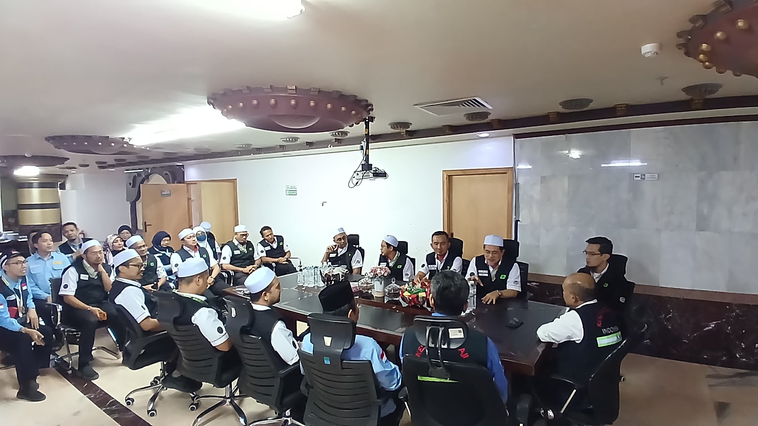 Jelang Puncak Haji Indonesia dan Malaysia Bahas Optimalisasi Layanan Kesehatan. (Foto/Kemenkes)