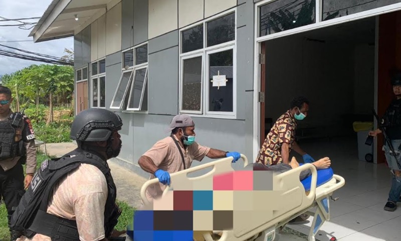 Korban KKB dilarikan (Beritanasional/Bachtiar)