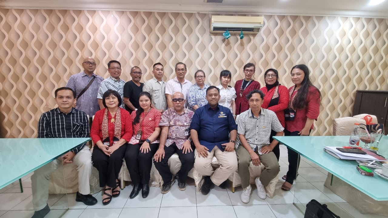 Penghuni Apartemen Mengadu ke PCO. (Foto/PCO).