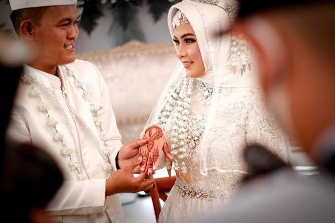 Segini Mahar Nabi Muhammad saat Menikahi Aisyah Ilustrasi pernikahan (BeritaNasional/Pixabay)