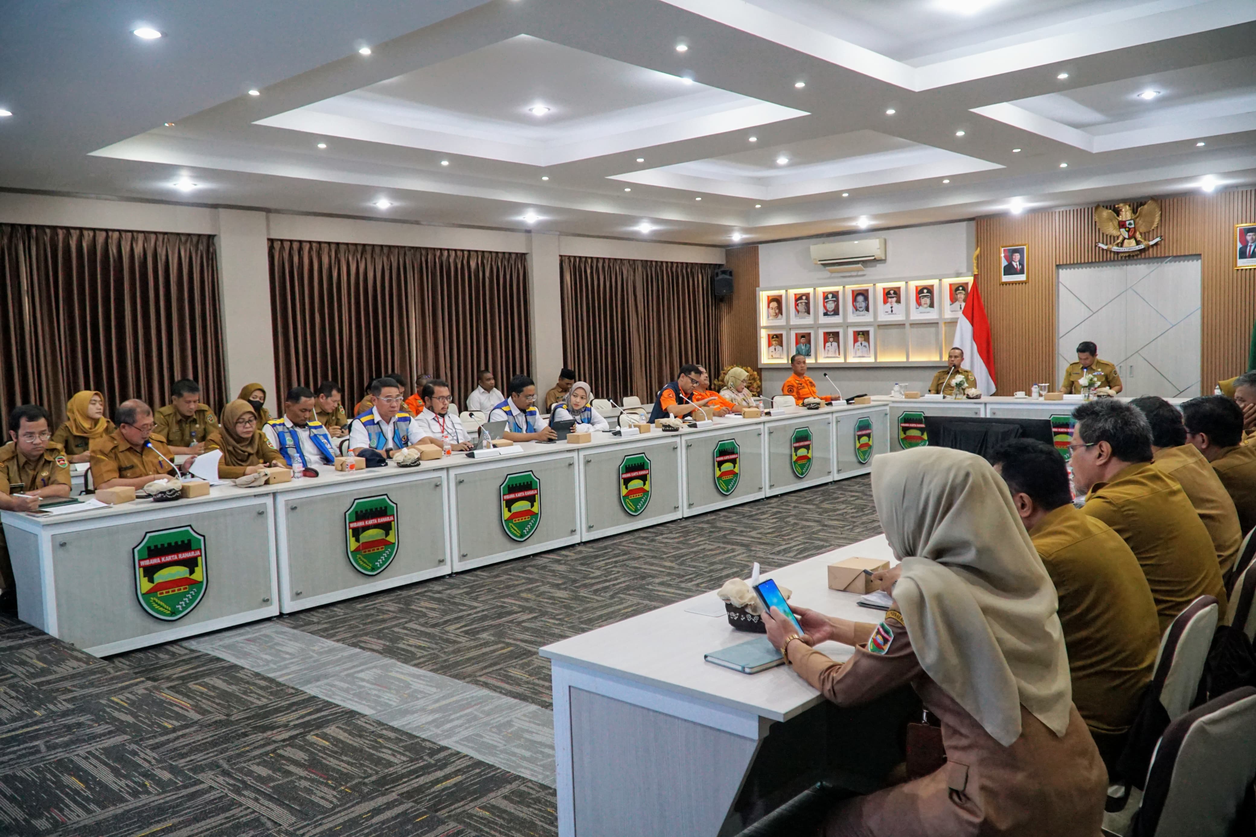 Suasana rapat Jasa Marga dengan Pemkab Purwakarta dan BPBD Jawa Barat. (Foto/Istimewa)