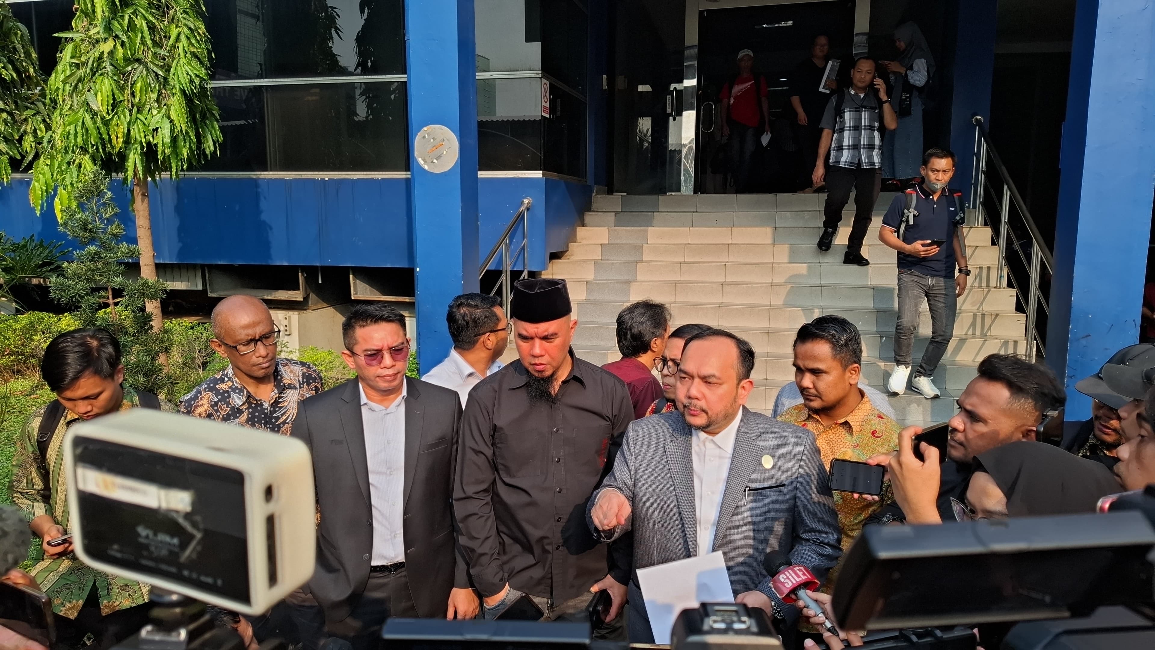 Ahmad Dhani Resmi Polisikan Psikolog Lita Gading Terkait Dugaan Bully Anak. (BeritaNasional/Bachtiar)