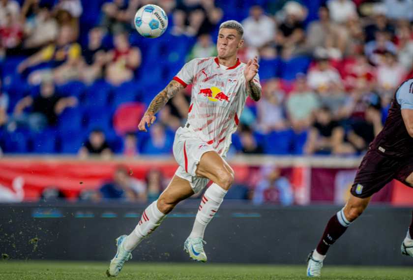 Manchester United incar Benjamin Sesko sebagai target utama untuk mengisi lini serang. (Foto/doc. RB Leipzig)
