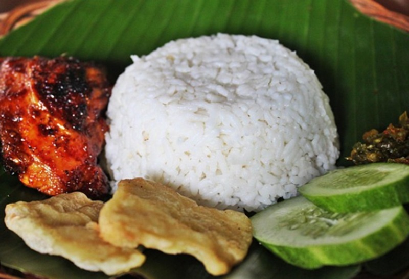 Ilustrasi makan di warteg (Foto/Pixabay)