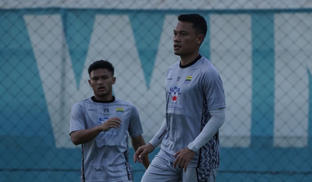 Penggawa Persib Bandung Dedi Kusnandar saat berlatih. (Foto/Persib.co.id)