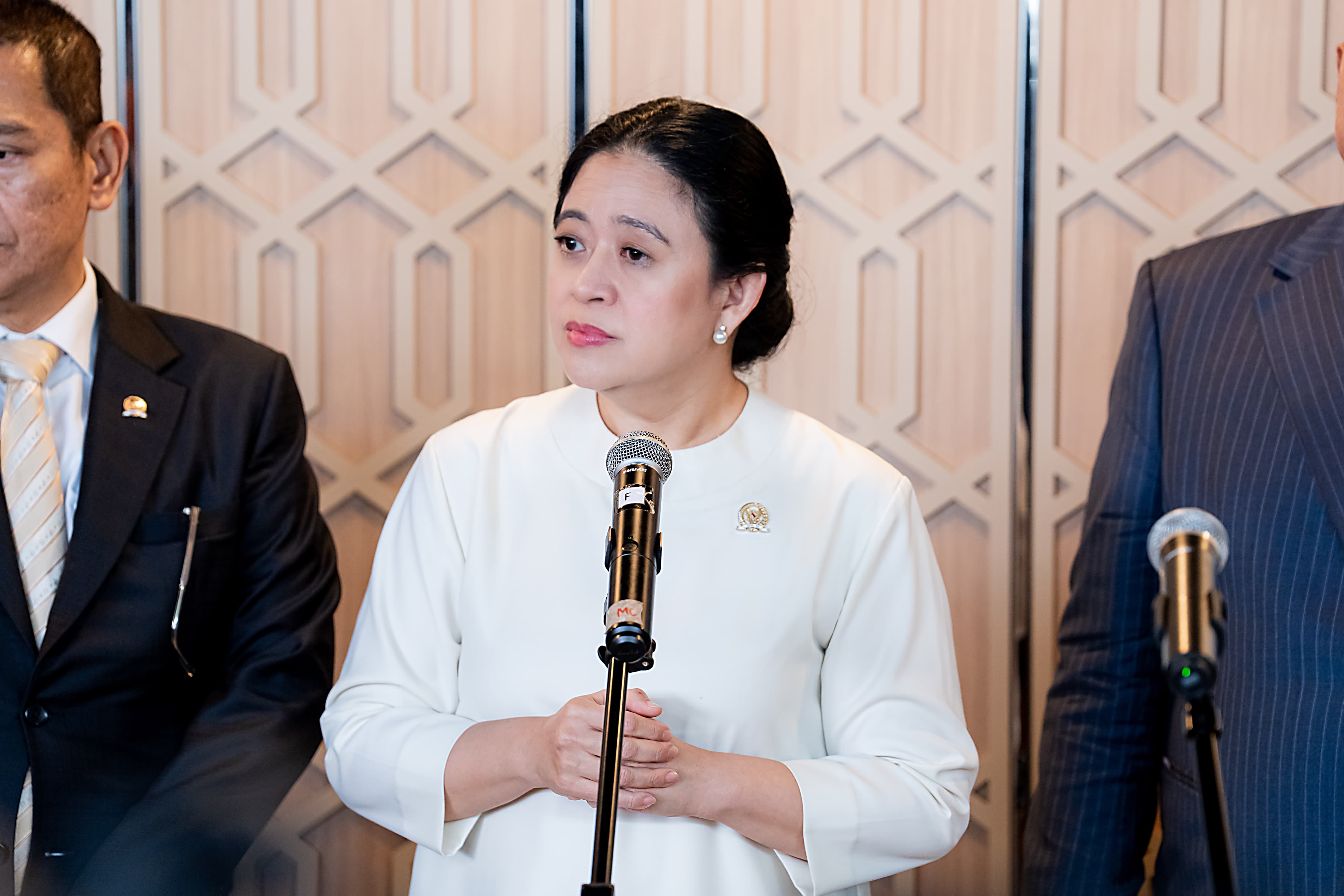 Ketua DPR Puan Maharani memberikan keterangan pers. (BeritaNasional/dok DPR)