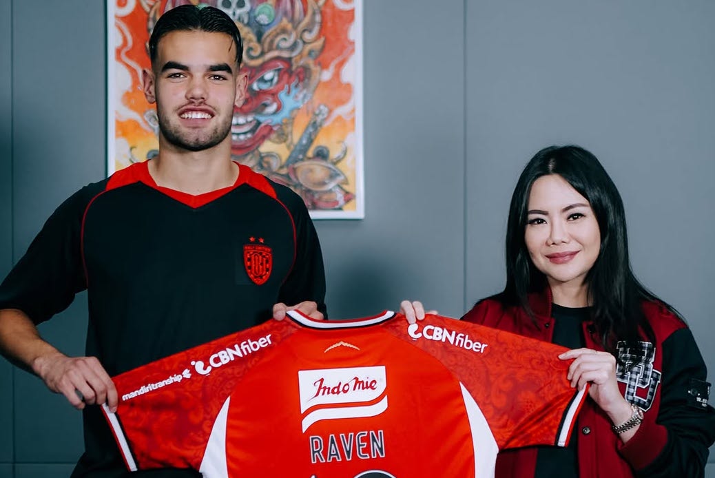 Jens Raven resmi direkrut Bali United. (Foto/Bali United)