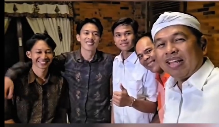 Ketua RT Gen Z Sahdan Arya Maulana bertemu Gubernur Jawa Barat Dedi Mulyadi (BeritaNasional/tangkapan layar)