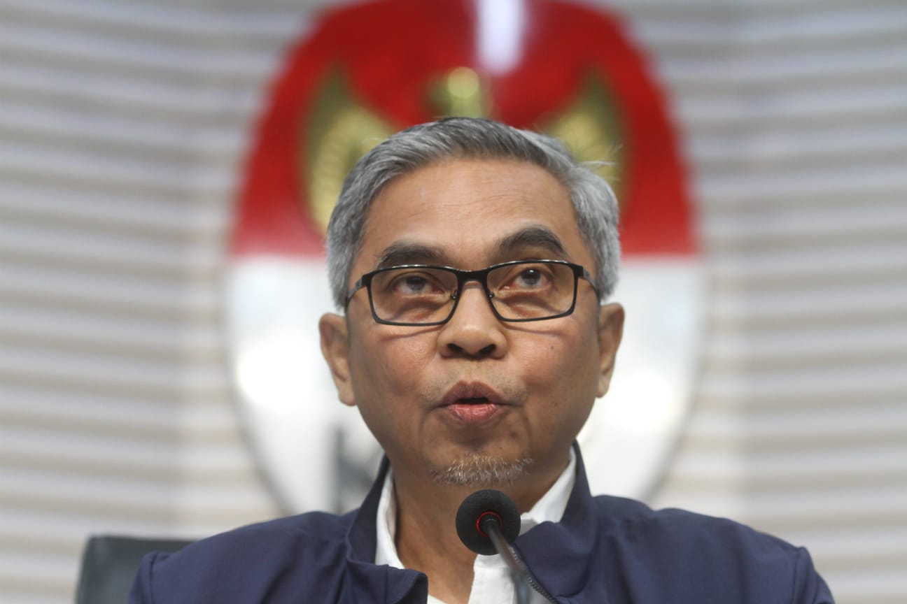 Ketua KPK Setyo Budiyanto memberikan keterangan kepada wartawan di gedung KPK. (BeritaNasional/Oke Atmaja)