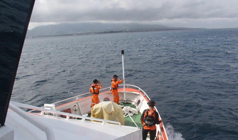 Operasi SAR Bawah Laut untuk Mencari Korban Kapal Tenggelam Terkendala Arus Tim SAR mencari korban kapan tenggelam (Beritanasional/Bachtiar)
