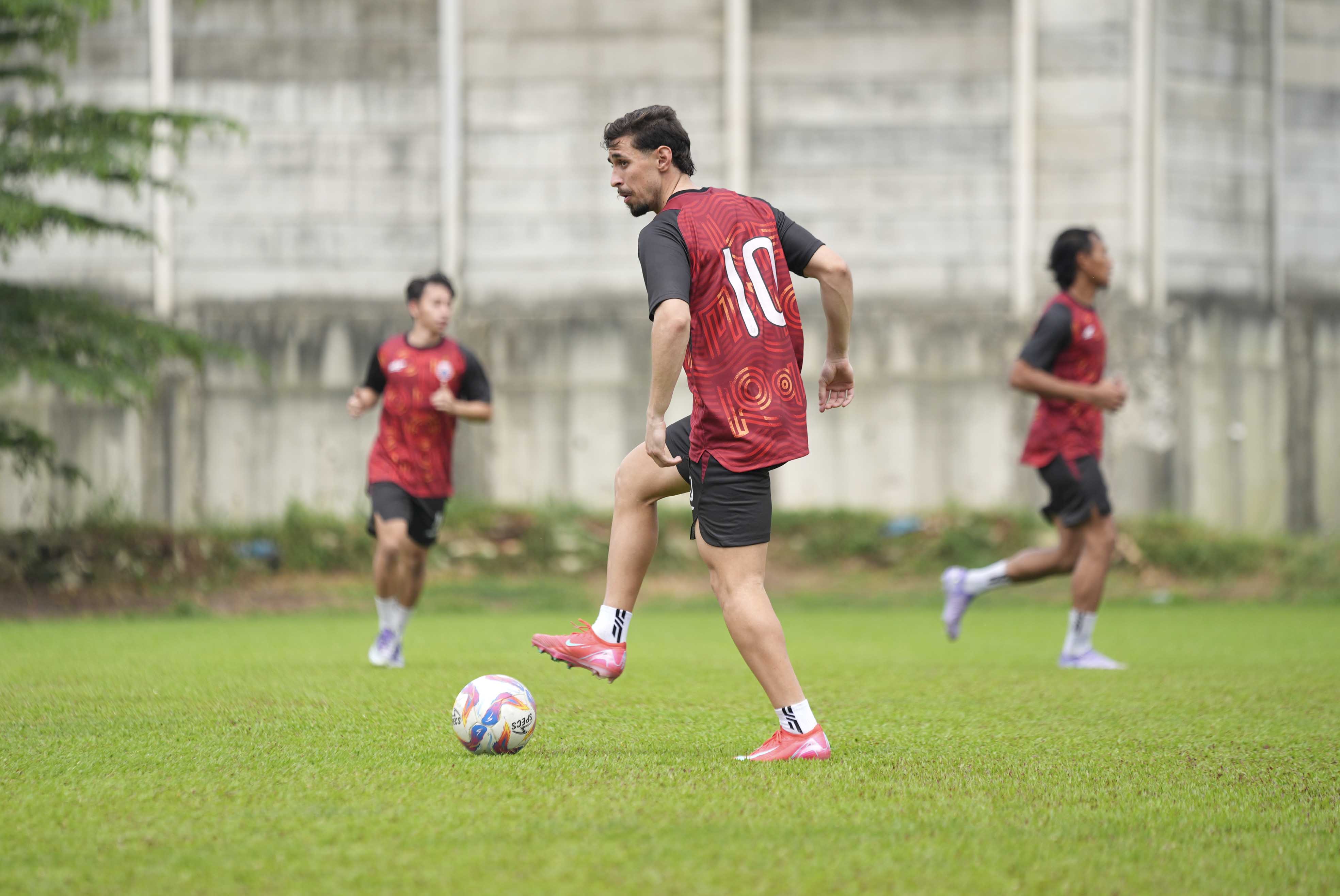Pemain Persija Gustavo Franca. (Foto/Persija)