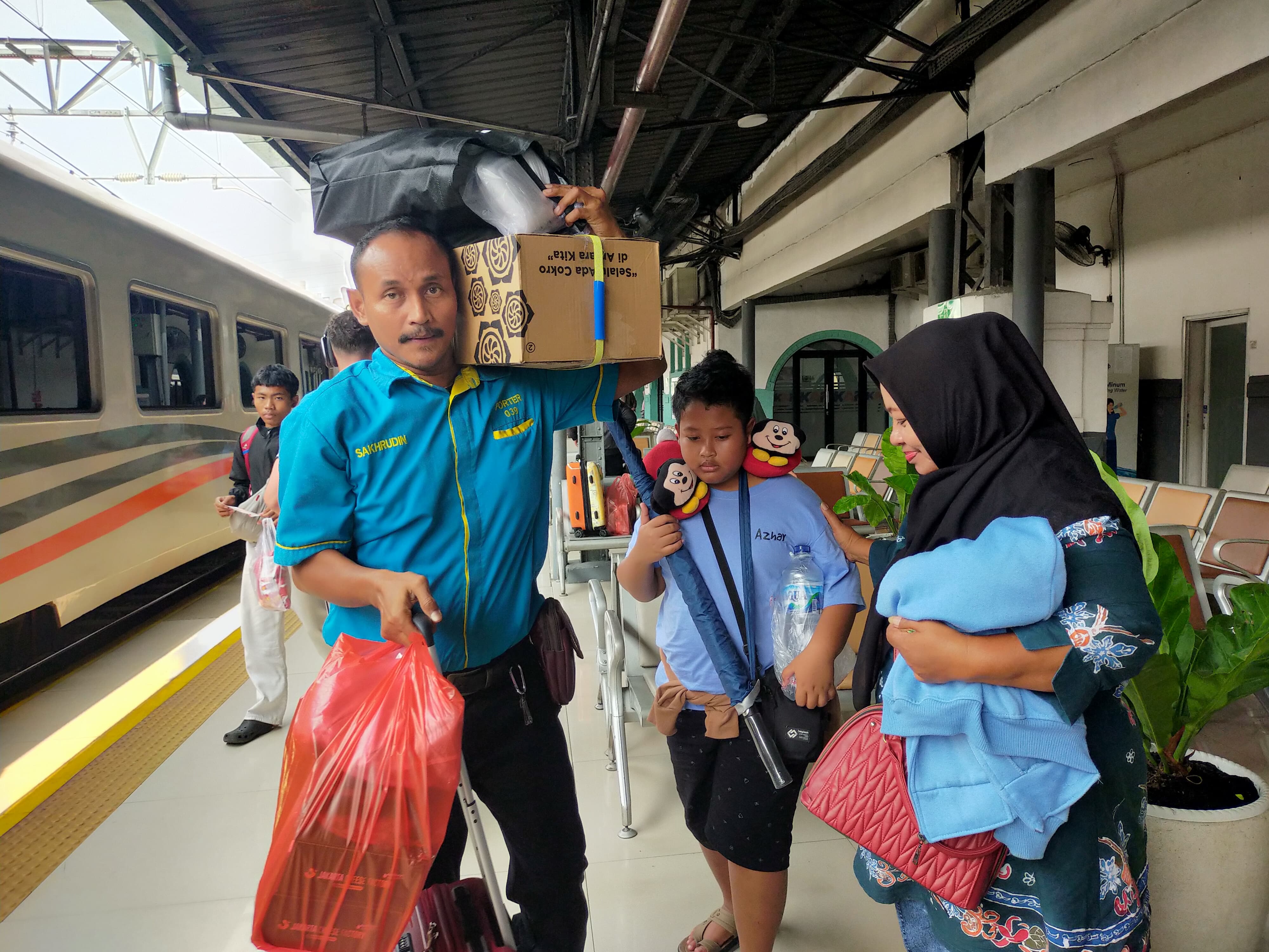 Akhir Liburan Sekolah, KAI Daop 1 Jakarta Alami Lonjakan Penumpang Datang. (Foto/KAI)