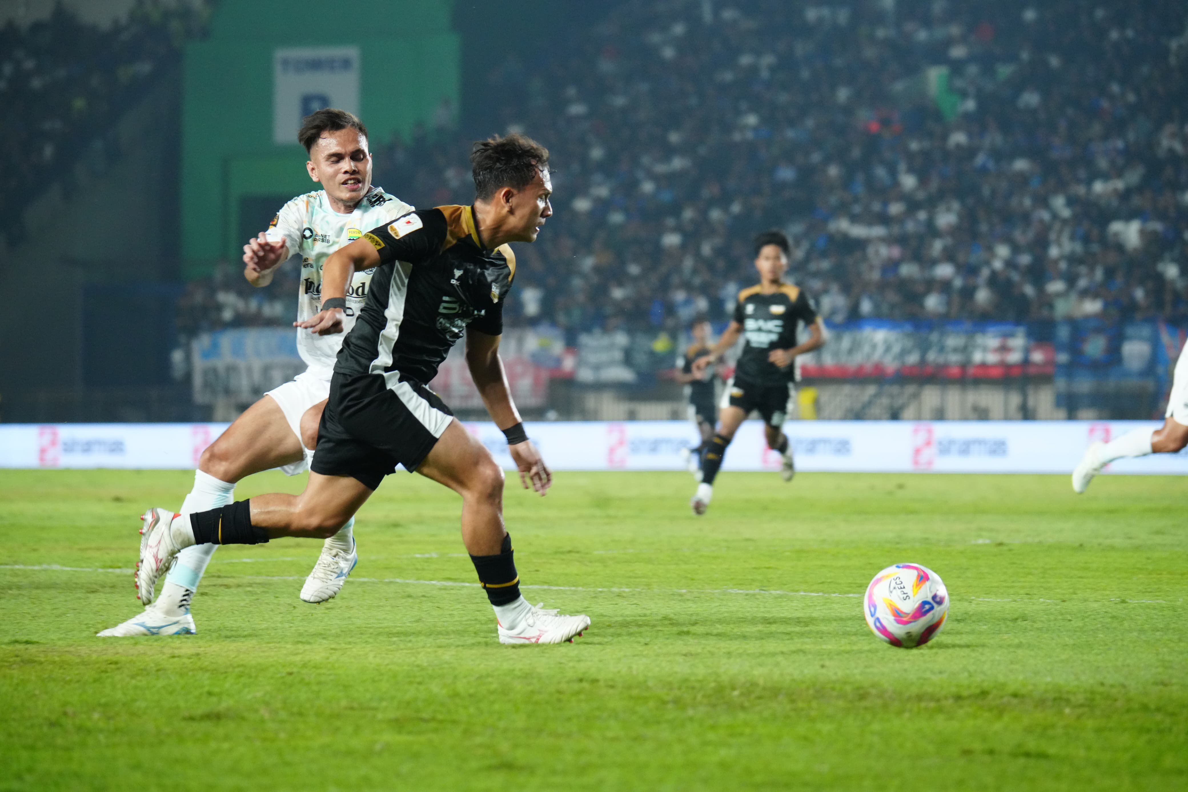 Persib vs Dewa United di Piala Presiden 2025. (Foto/Tim Media Piala Presiden 2025)
