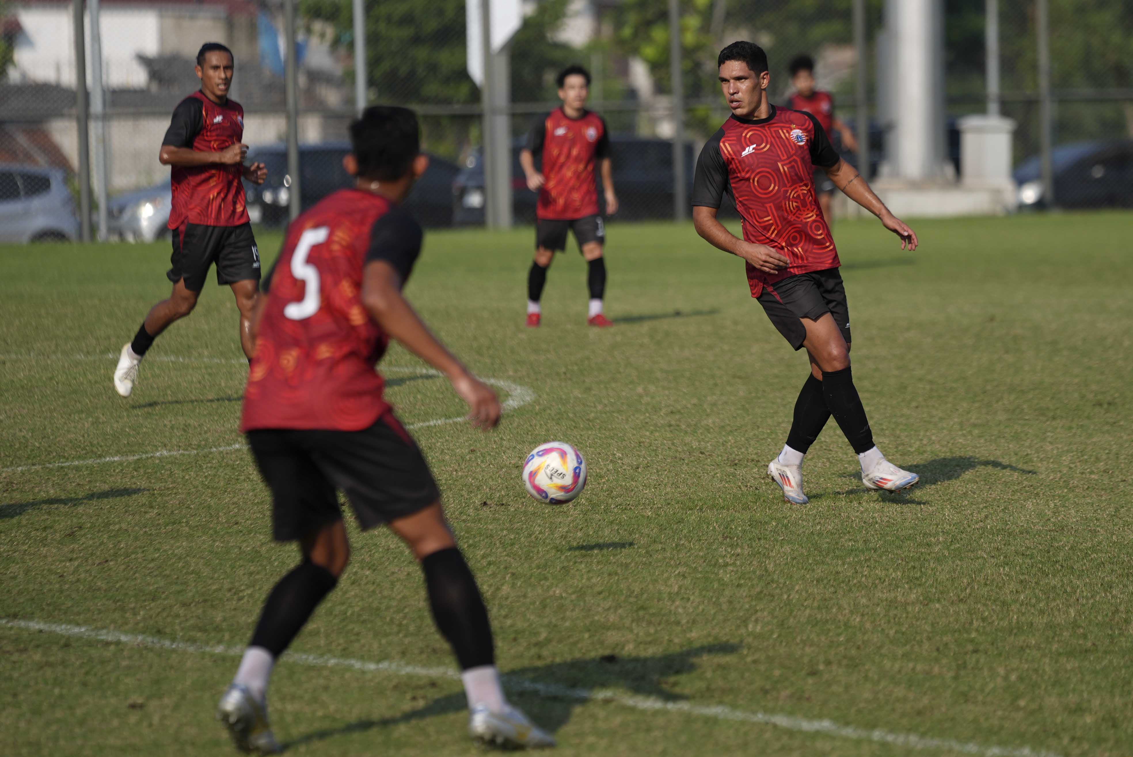 Uji coba Persija vs Persiku. (Foto/Persija)