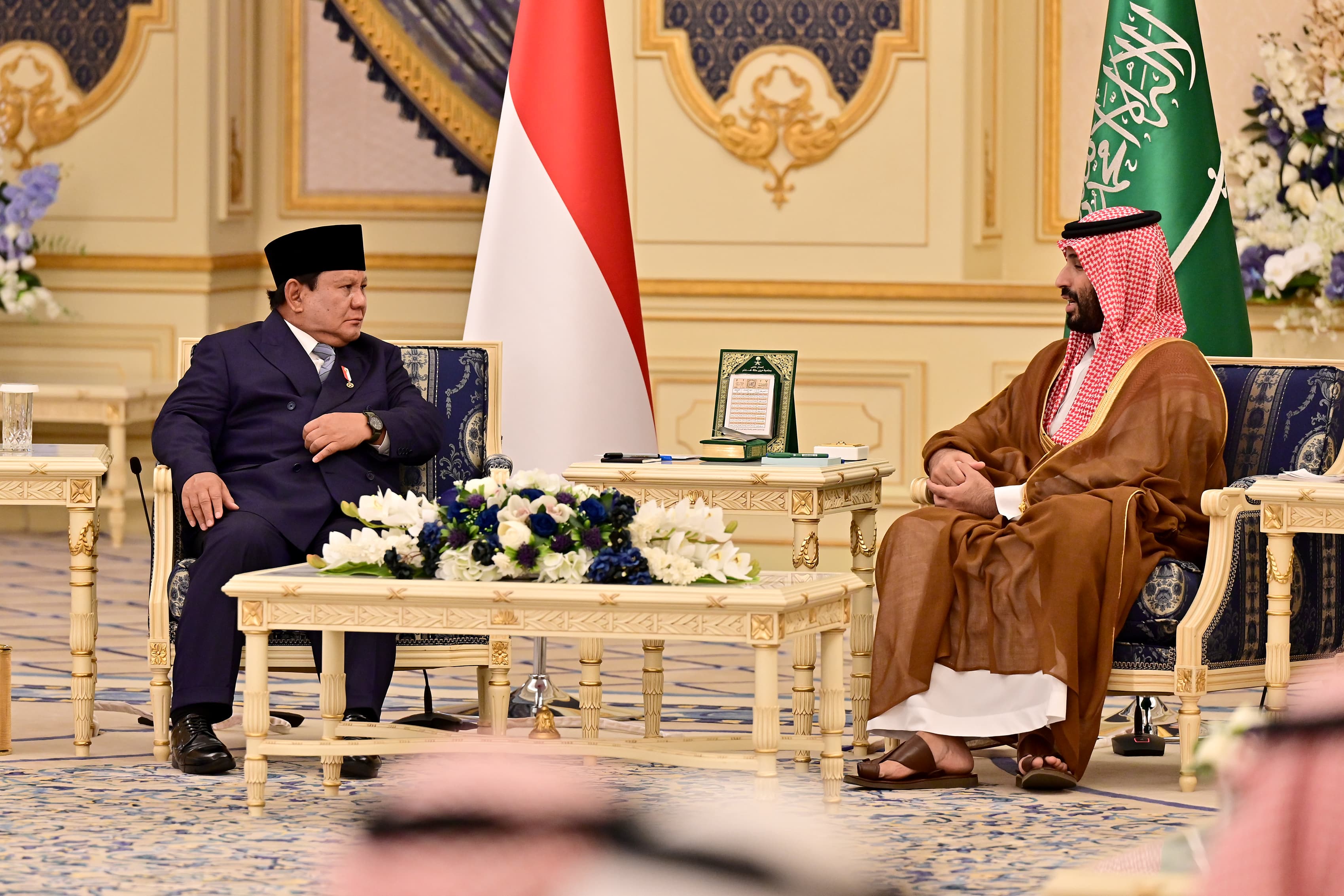 Presiden Prabowo Subianto disambut Perdana Menteri Arab Saudi Mohammed bin Salman Al Saud. (Foto/BPMI)