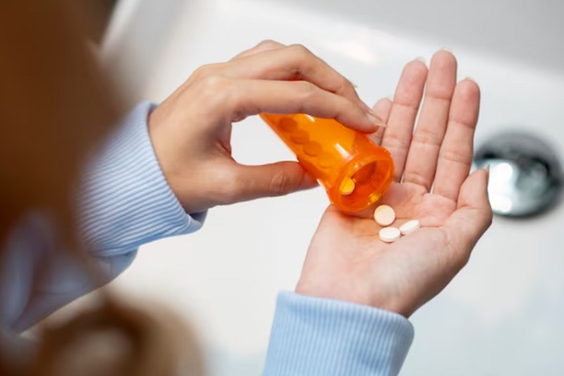 Obat perlu diawasi publik (Foto/Freepik)