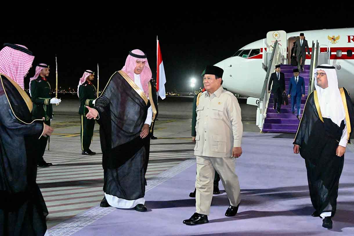 Presiden Prabowo Subianto, tiba di Jeddah, Arab Saudi, pada Selasa (2/7/2025).(Biropers)