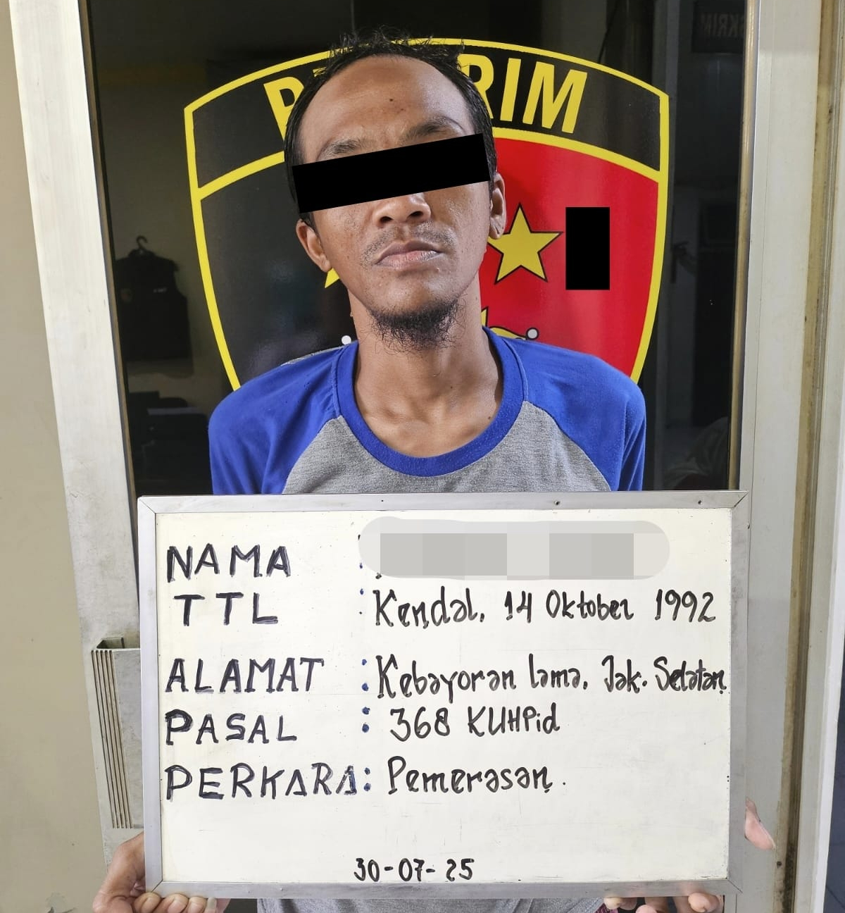 Polisi tangkap juru parkir liar yang paksa bayar Rp 100 ribu di Tanah Abang. (Foto/doc. Humas Polri)
