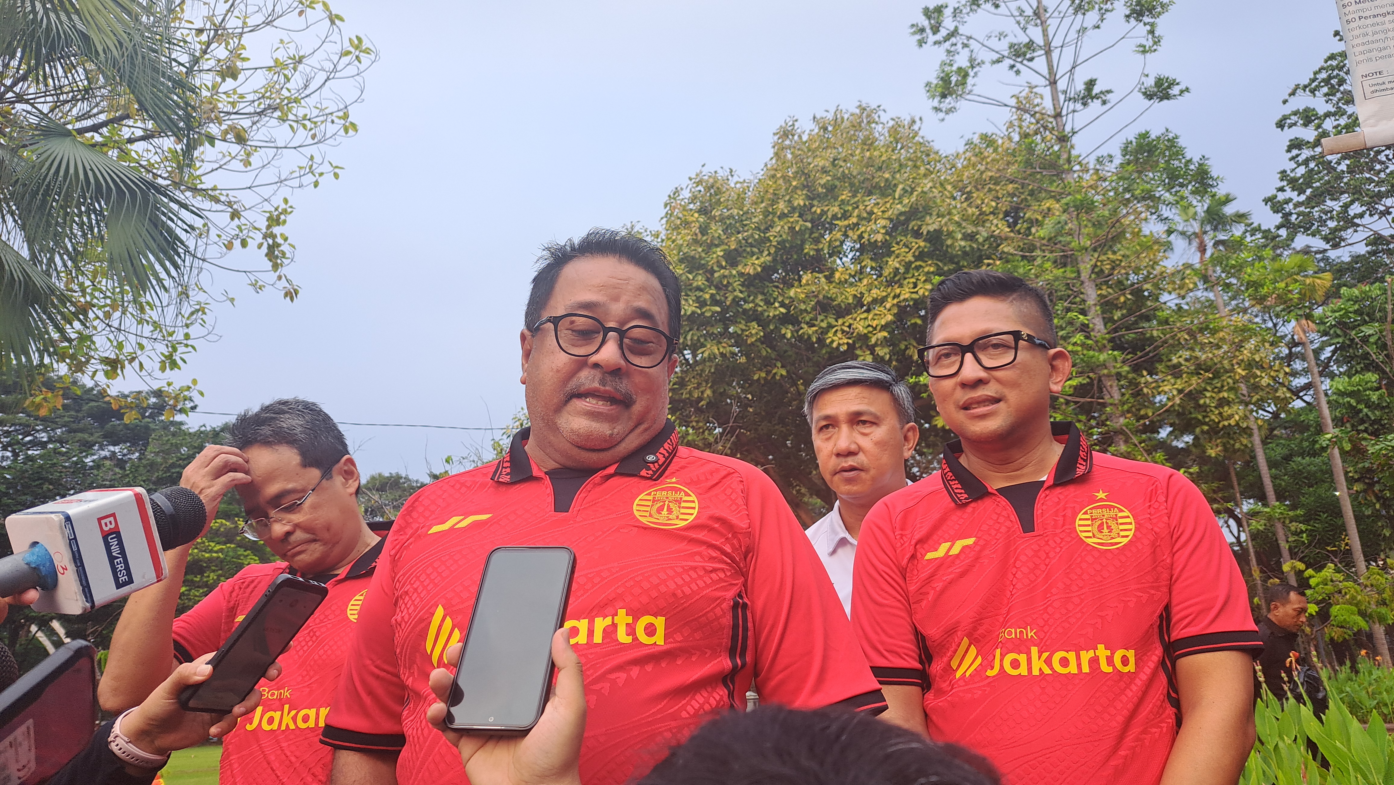 Wagub Jakarta Rano Karno saat diwawacarai. (Beritanasional/Lydia)
