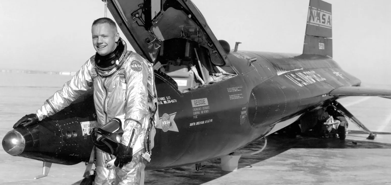 Neil Armstrong lahir pada 5 Agustus 1930 – astronot AS yang lakukan pendarat di bulan. (Foto/doc. NASA)