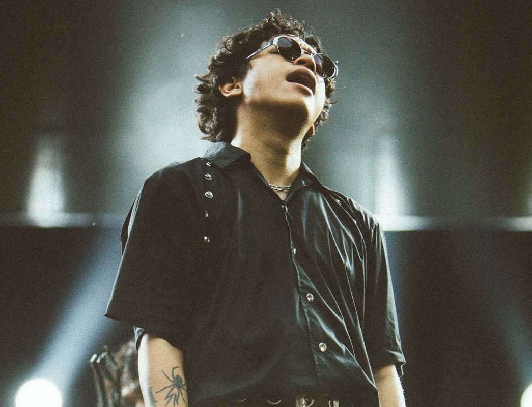 Baskara Putra Tampil Eksklusif dengan Tiga Proyek Musik di The Sound Project. (Foto/instagram Hindia)