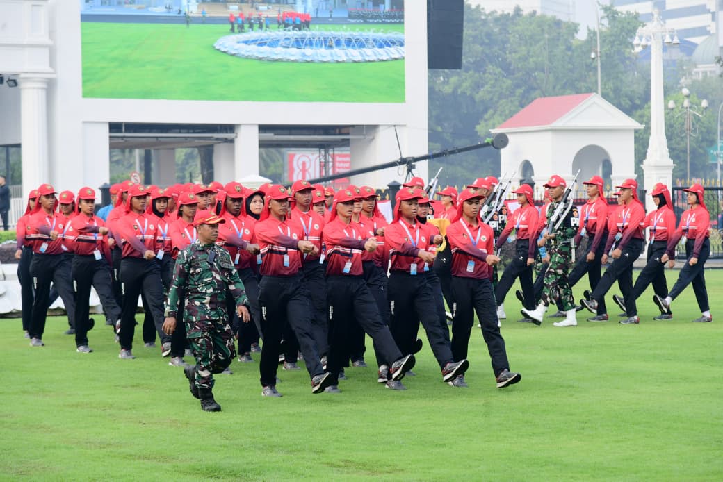 Pasukan Paskibraka 2025 jalani gladi persiapan upacara HUT RI di Istana Merdeka Jakarta. (BeritaNasional/Setpres)