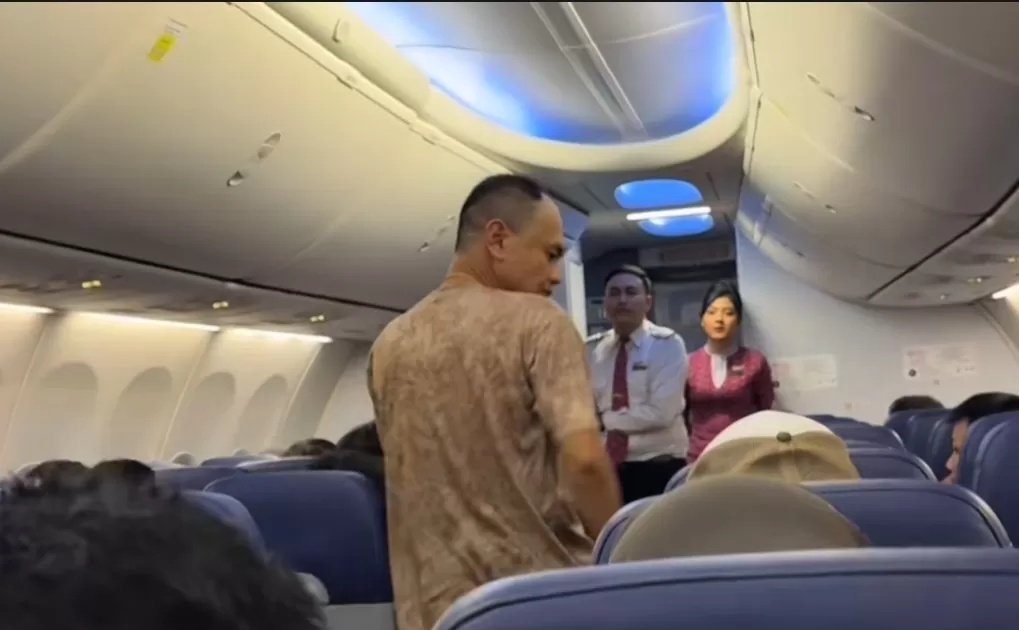 Tangkapan layar pristiwa pesawat Lion Air rute Jakarta–Kualanamu. (Foto/Tangkapan Layar)