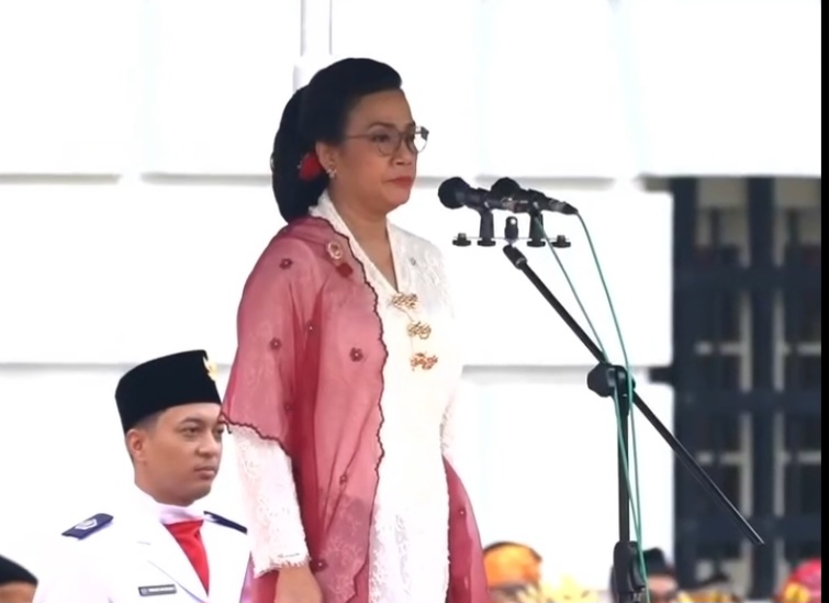 Menkeu pimpin Upacara Kemerdekaan di gedung Kemenkeu. (BeritaNasional/instagram smindrawati)