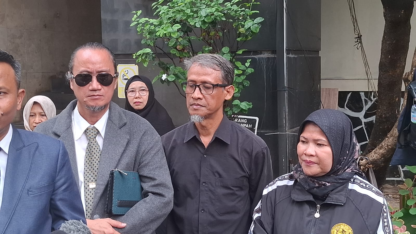 Tiga saksi diperiksa penyidik Polda Metro Jaya terkait dugaan ijazah palsu Jokowi. ((BeritaNasional/Bachtiarudin)