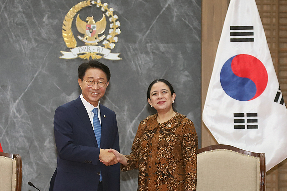 Ketua DPR Puan Maharani menerima kunjungan  Utusan Khusus Presiden Korea Selatan. (BeritaNasional/Elvis Sendouw)