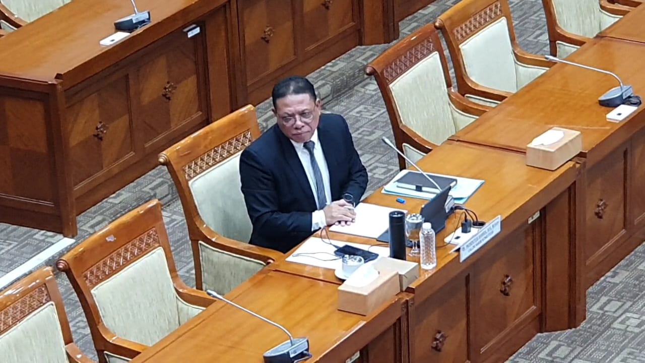 Komisi III DPR RI menggelar uji kelayakan dan kepatutan (fit and proper test) calon Hakim Mahkamah Konstitusi (MK). (BeritaNasional/Ahda)