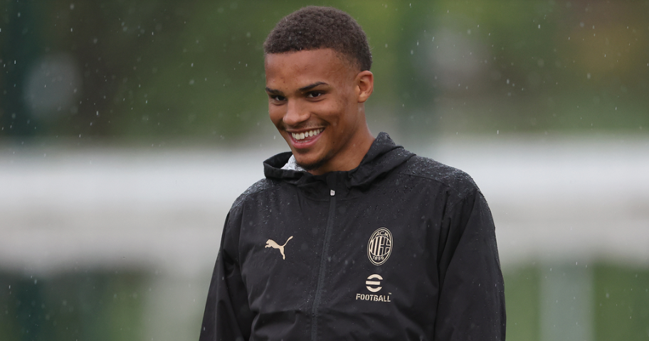 Malick Thiaw Resmi ke Newcastle, Samu Aghehowa Masuk Radar Bek tengah AC Milan, Malick Thiaw gabung Newcastel. (Foto/doc. AC Milan)