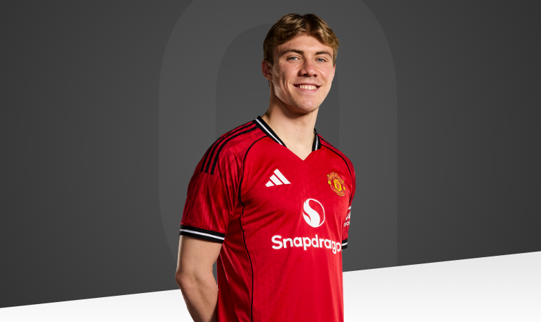 Manchester United Siap Lepas Rasmus Højlund demi Gaet Benjamin Sesko Rasmus Hojlund salah satu pemain andalan Manchester United. (Foto.doc. MU)