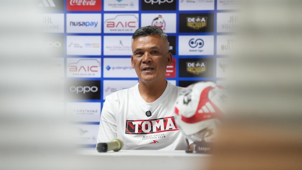 Jadi Pelatih Terbaik Pekan Pertama Super League, Hendri Susilo Ungkap Strategi Baru Malut United Pelatih Malut United Hendri Susilo. (Foto/I.League)