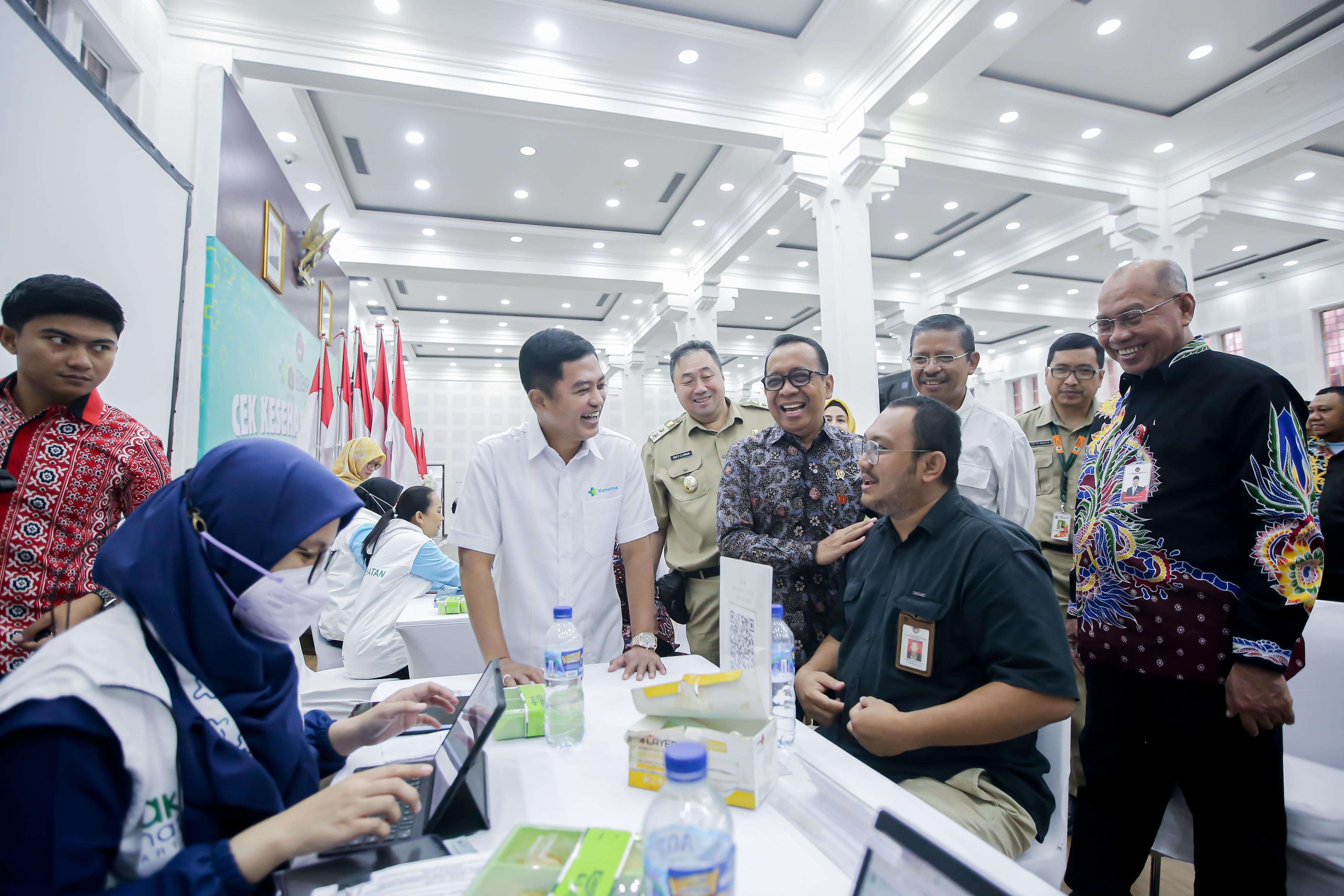 Pemeriksaan Kesehatan Gratis di Kemenko PMK. (Foto/Kemenko PMK)