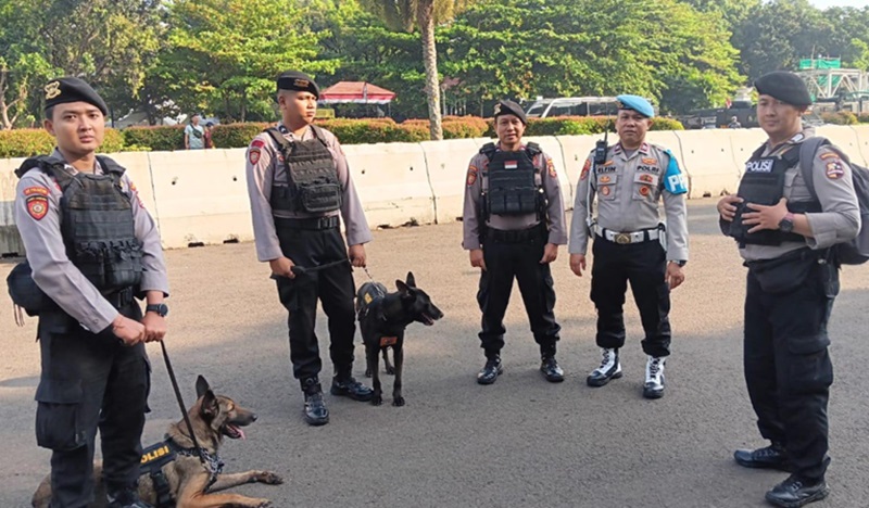 Polri kerahkan pasukan K9 (Beritanasional/Bachtiar)