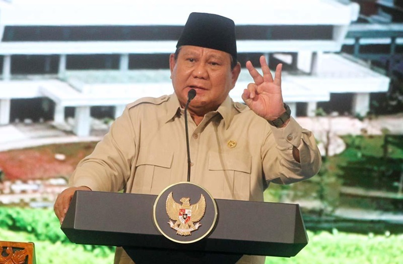 Prabowo: Aparat Wajib Lindungi Masyarakat dan Tegakkan Hukum! Presiden Prabowo Subianto (Beritanasional/Oke Atmadja)