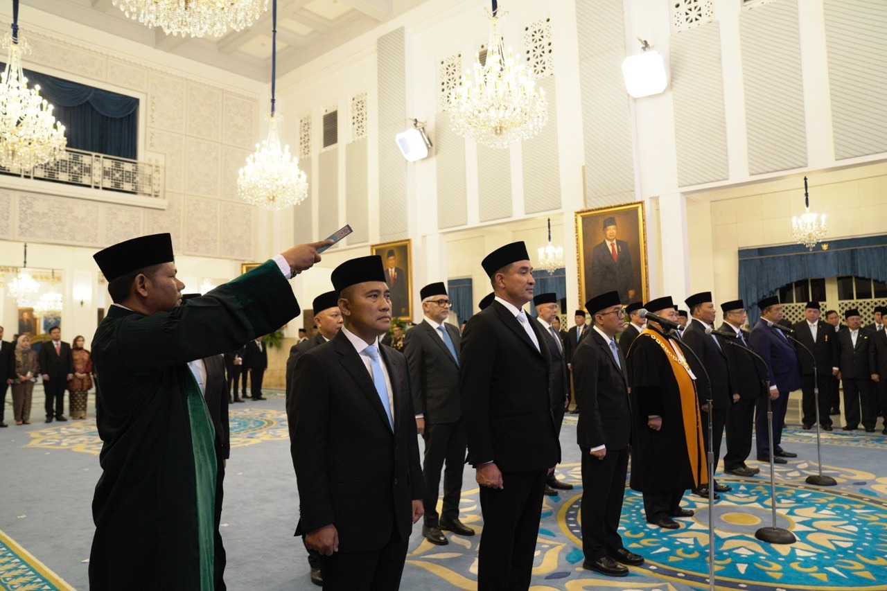 Presiden Prabowo Subianto lantik sejumlah penjabat di Istana Negara. (BeritaNasional/Setpres)