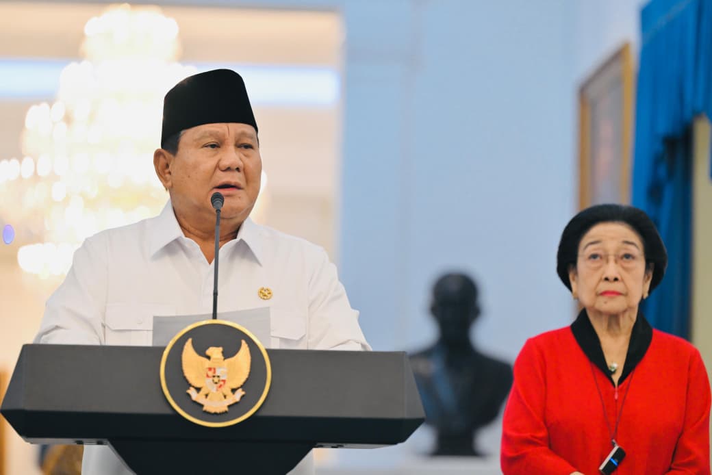 Prabowo Tegaskan Aspirasi Rakyat Akan Ditindaklanjuti, Ajak Warga Jaga Persatuan Momen Presiden Prabowo gelar pertemuan dengan para pimpinan Parpol di Istana. (Foto/Kris - Biro Pers Sekretariat Presiden)