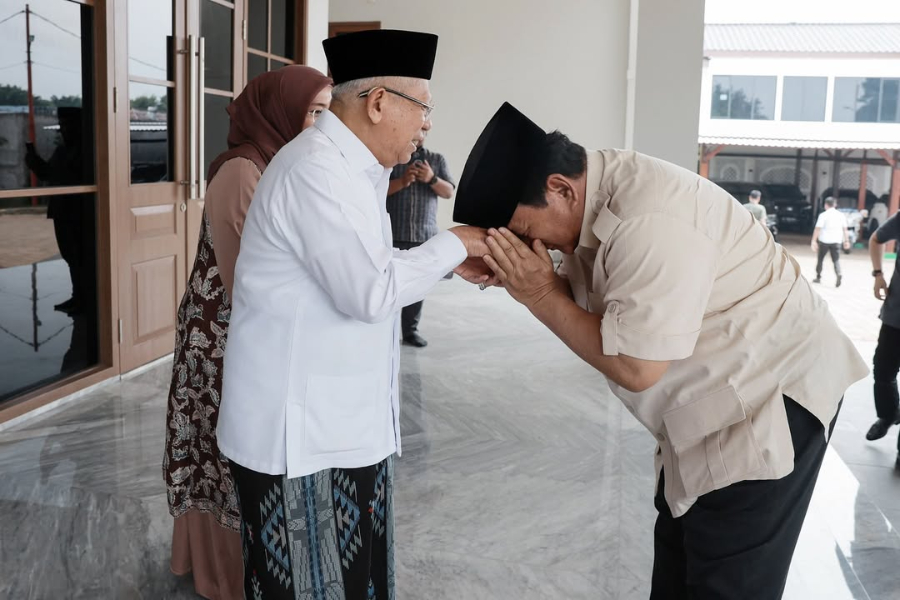 Momen pertemuan Presiden Prabowo Subianto menyambangi kediaman Wakil Presiden RI ke-13, K.H. Ma’ruf Amin. (Foto/Instagram)