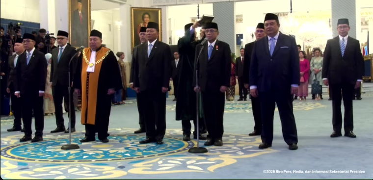 Suasana pelantikan yang digelar di Istana Negara, Jakarta Pusat, Senin (25/8/2025). (Foto/Tangkapan Layar)