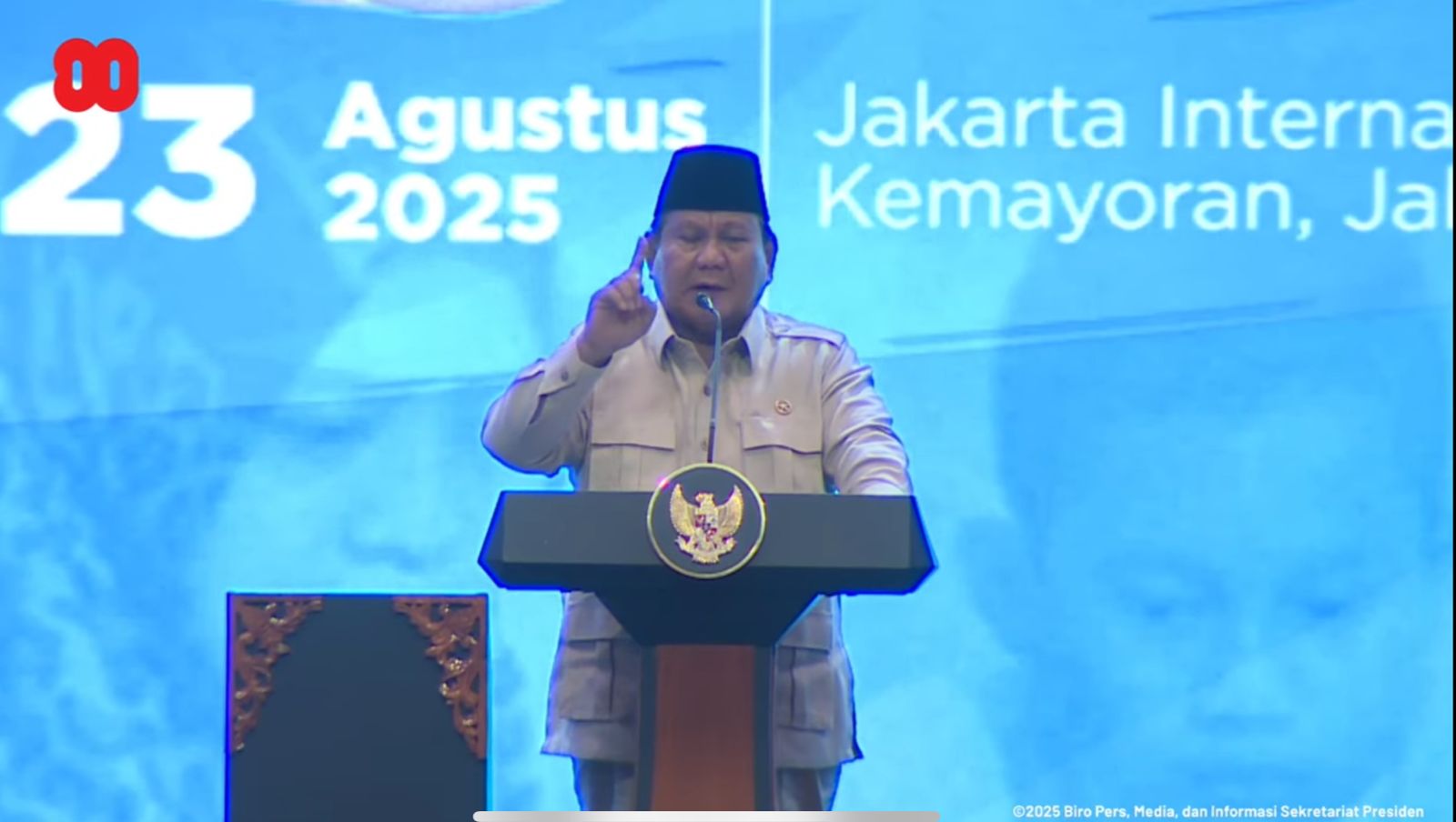 Presiden Prabowo Subianto menghadiri pembekalan guru dan kepala sekolah Sekolah Rakyat di JIExpo Kemayoran. (Foto/YouTube Sekretariat Presiden)
