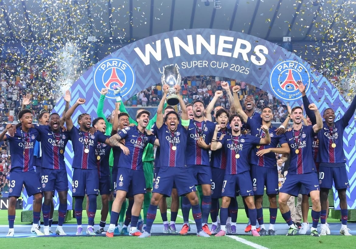 PSG Raih Gelar UEFA Super Cup 2025 Setelah Adu Penalti Dramatis Lawan Tottenham PSG Raih Gelar UEFA Super Cup 2025 Setelah Adu Penalti Dramatis Lawan Tottenham. (Foto/PSG)