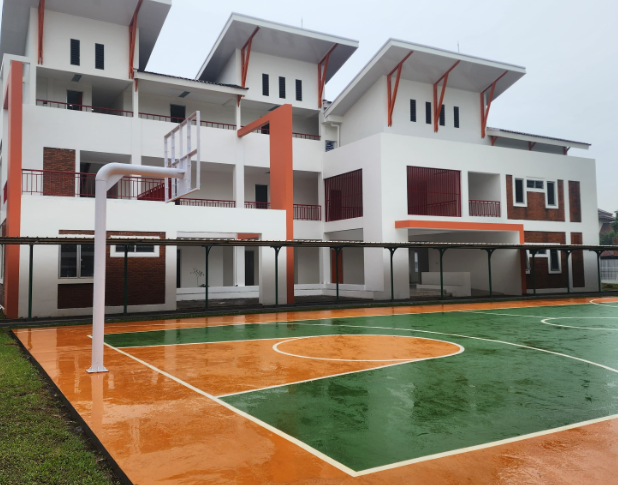Rekrut 6.170 Pekerja, Nidya Karya Siap Rampungkan Renovasi Sekolah Rakyat Gedung Sekolah Rakyat Jakarta Timur. (BeritaNasional/dok pribadi)