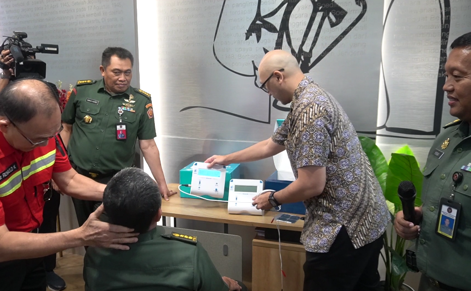 STIMELL, inovasi alat terapi stroke berbasis AI hadir di RSPPN Soedirman. (Foto/doc. ­Pusrehab)